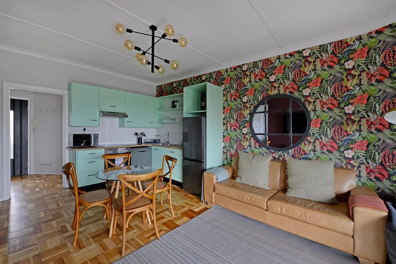 Charming 2-Bedroom Central Green Point Stadium Cape Town